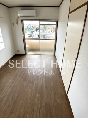  | リバーサイド八番館