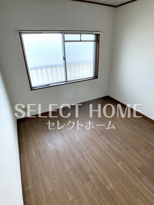  | リバーサイド八番館