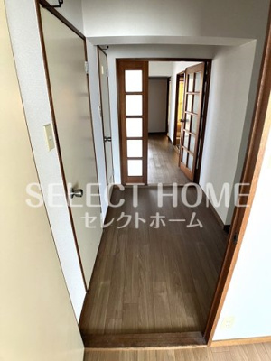  | リバーサイド八番館