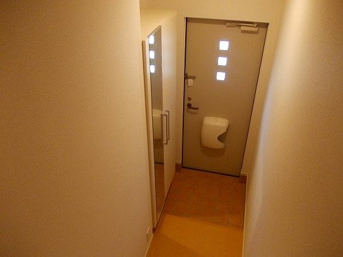 アルパインの玄関