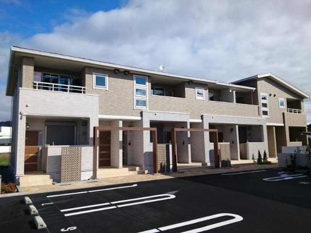 エクセル伊伝居