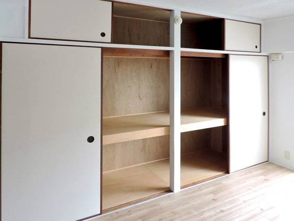 ビレッジハウス西夢前第二1号棟の収納|ビレッジハウスの同一物件・同一タイプの間取りの写真です