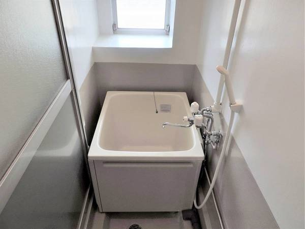 ビレッジハウス西夢前第二1号棟の浴室|ビレッジハウスの同一物件・同一タイプの間取りの写真です