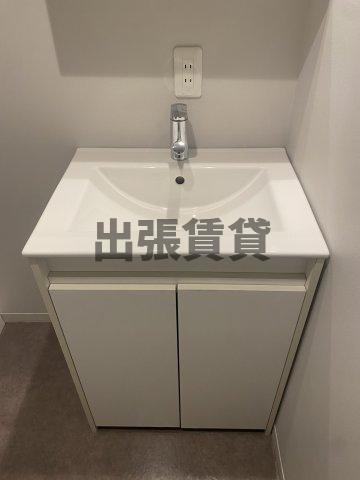 仲介手数料0円！lumiere Ⅲの独立洗面台