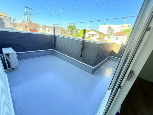 伊丹市山田　中古戸建のバルコニー