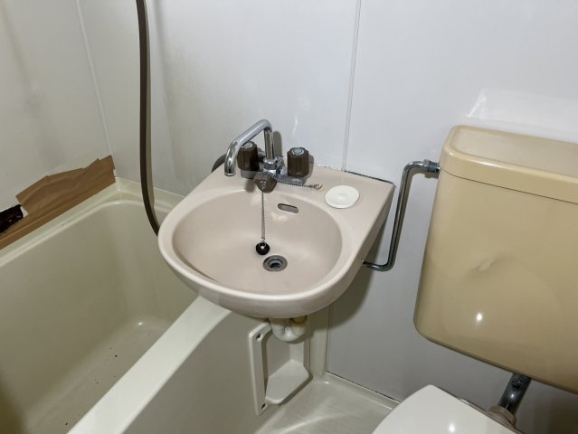 ハートイン尼ヶ坂｜名古屋市の賃貸ならMy賃貸の洗面所|ハートイン尼ケ坂
※リフォーム前