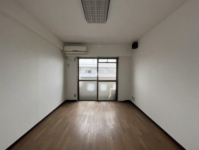 ハートイン尼ヶ坂｜名古屋市の賃貸ならMy賃貸の居間・リビング|ハートイン尼ケ坂
※リフォーム前