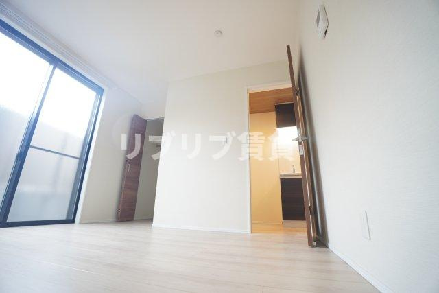 リヴェール寒川の居間・リビング