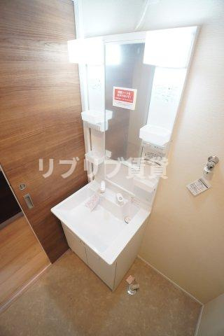 リヴェール寒川の洗面所