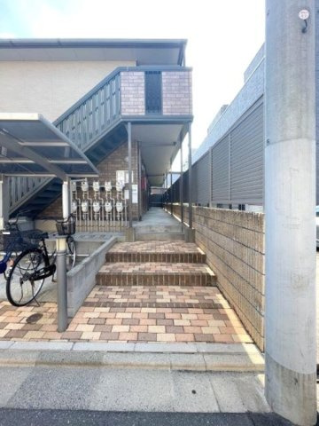 Ｃｉｐｒｅｓｓｏのエントランス
