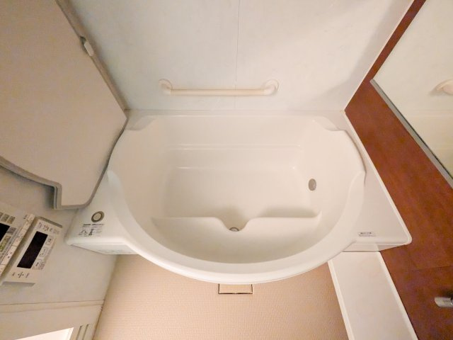 Ｎ４．ＴＯＷＥＲの浴室