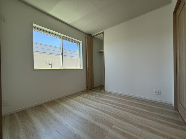 神戸市垂水区南多聞台8丁目新築戸建の洋室