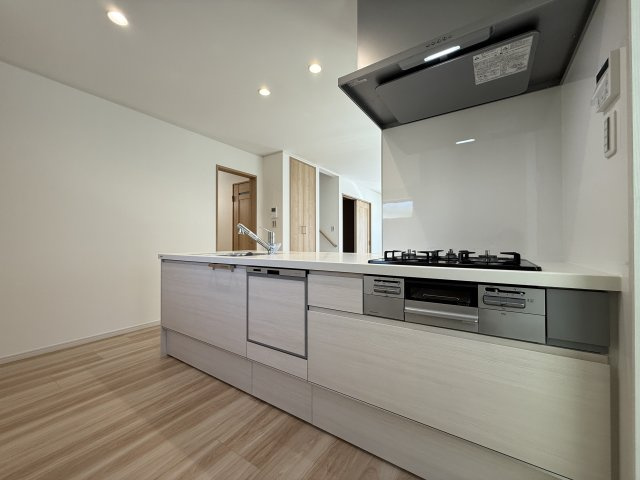 神戸市垂水区南多聞台8丁目新築戸建のキッチン