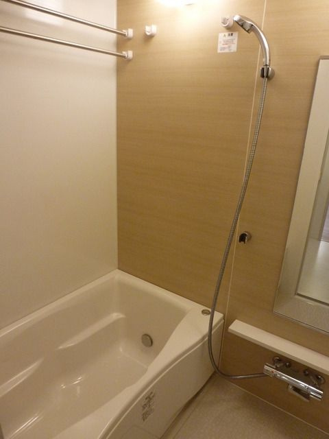 プレジリア人形町の浴室