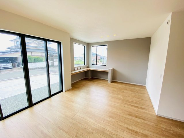 ケイアイグレイス／大津3期／大林　２号棟の居間・リビング