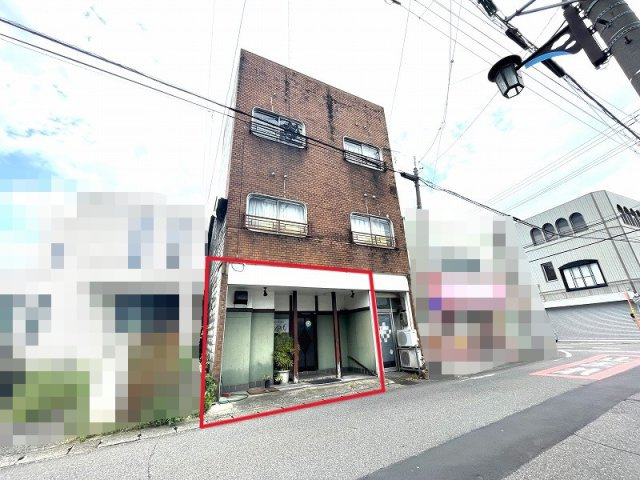 【外観】 | 笠松町貸店舗 | 一階部分が貸し出し対象です。