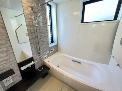 【浴室】 | 中古一戸建　高知市新屋敷2丁目