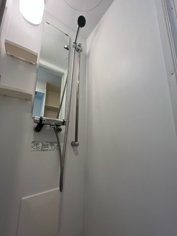 ハーモニーテラス若松町のシャワールーム|別号室イメージの為、現状を優先致します。