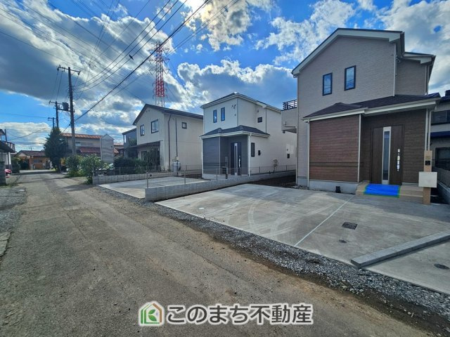 ハートフルタウン宇都宮市東町　B号棟の前面道路含む現地写真|前面道路含む現地写真