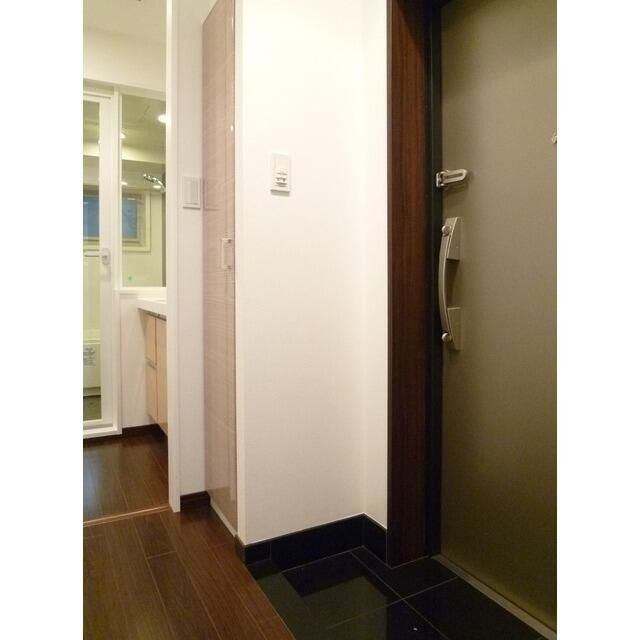 ＤＯＲＦ２１　ＳＵＭＩＫＡの玄関