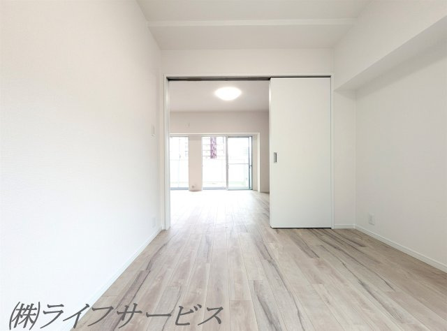 【洋室】 | マンション西宮原 | 洋室4.8帖