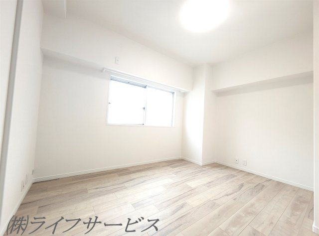 【洋室】 | マンション西宮原 | 洋室5.3帖/クローゼット有