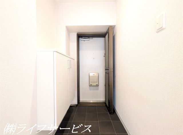 【玄関】 | マンション西宮原 | 玄関/玄関網戸付