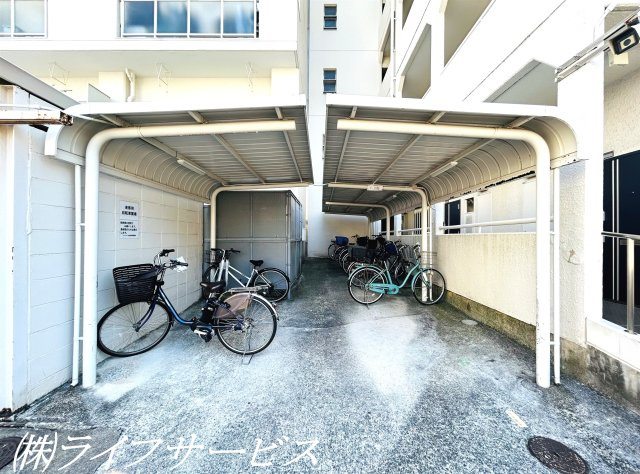 【駐輪場】 | マンション西宮原 | 駐輪場