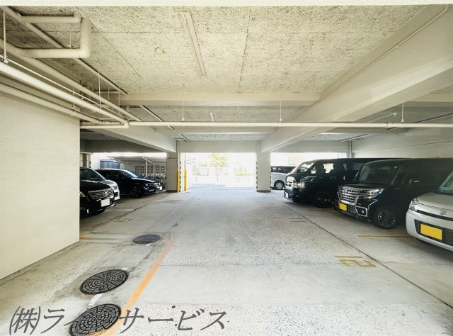 【駐車場】 | マンション西宮原 | 敷地内駐車場