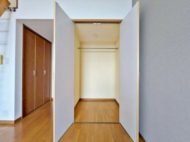 ルミエールガーデンⅠ番館の収納