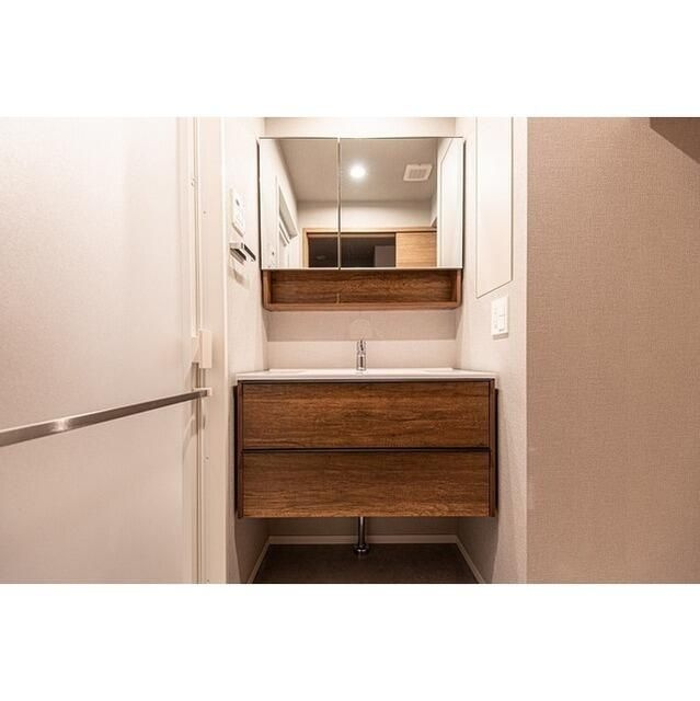 ミリアレジデンス蔵前の洗面所