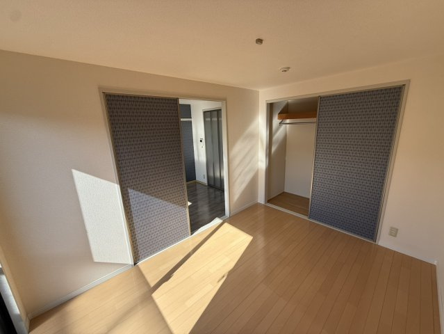 ハイツ白河の居間・リビング