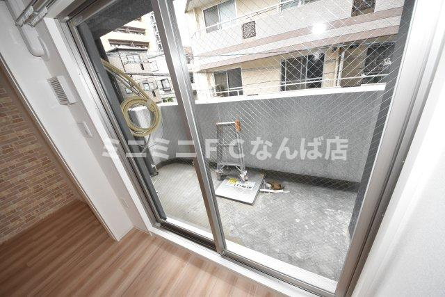 セレニテ難波ミラク壱番館のバルコニー