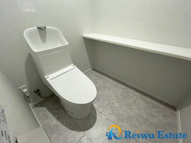 ダイアパレス・エクシード茅ヶ崎のトイレ