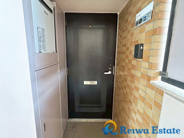 ダイアパレス・エクシード茅ヶ崎の玄関