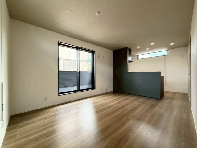 西ノ京藤ノ木町の居間・リビング