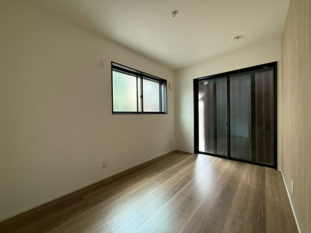 西ノ京藤ノ木町の洋室