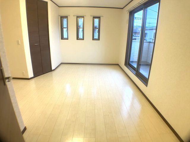 中浦和タウンＣ号棟の寝室