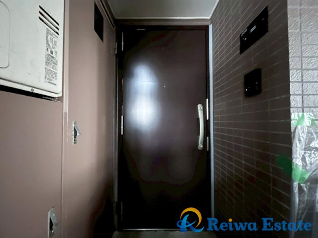 ライオンズガーデン湘南緑が浜の玄関