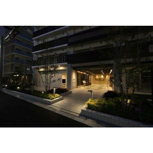 スプランディッド十三本町