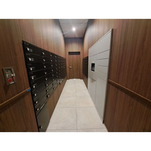 スプランディッド十三本町の設備