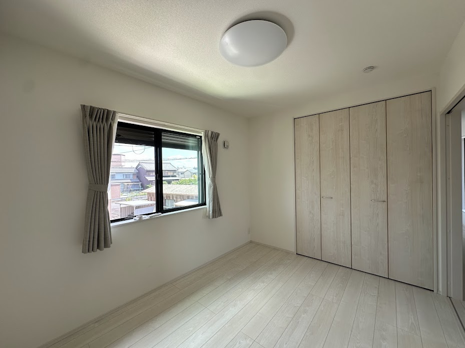 中古住宅　竹鼻町丸の内2丁目　の洋室