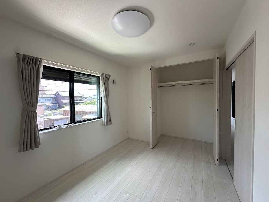 中古住宅　竹鼻町丸の内2丁目　の洋室