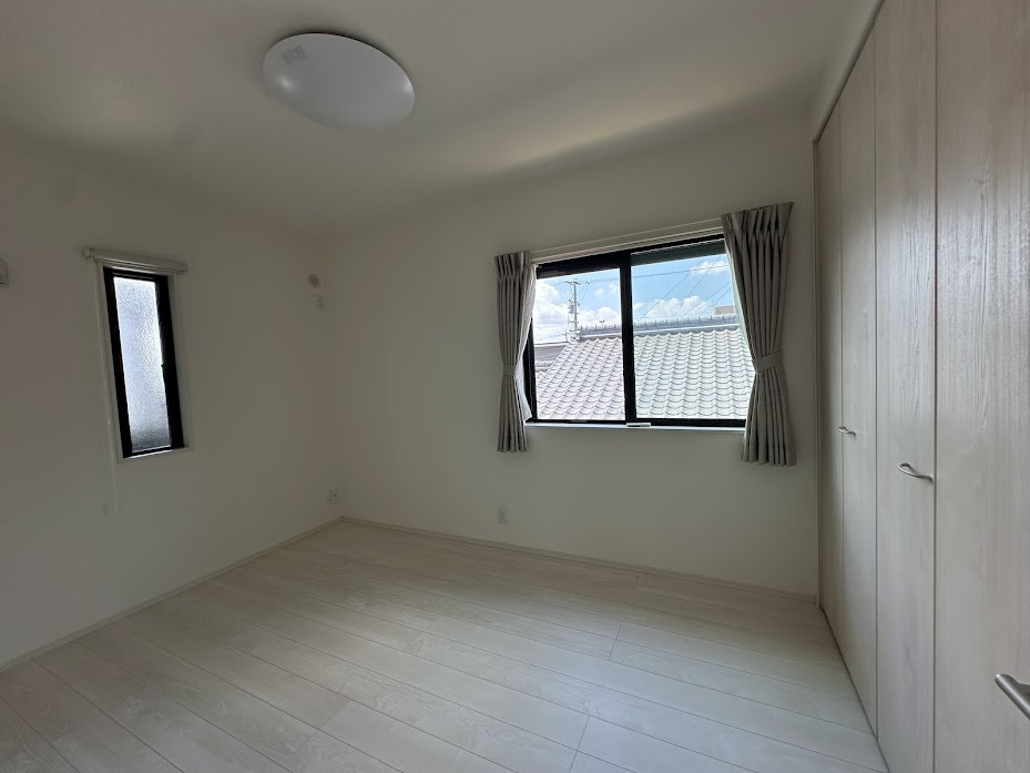 中古住宅　竹鼻町丸の内2丁目　の洋室