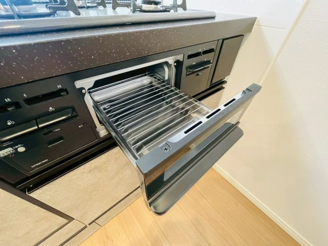 伏見日光ハイツ2号棟