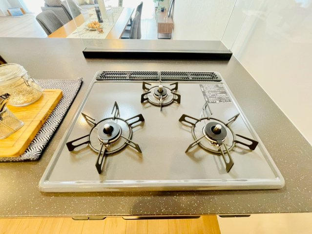 伏見日光ハイツ2号棟