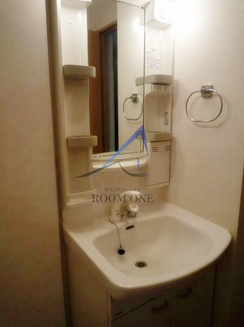 アドバンス玉川台の洗面所|洗面台です。