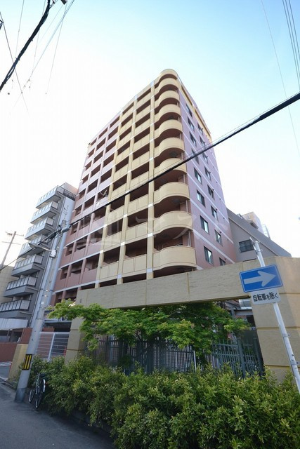 コンソラーレ日本橋の外観