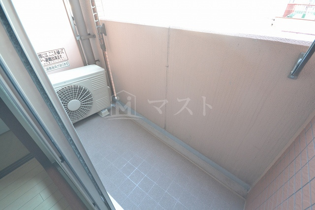 コンソラーレ日本橋のバルコニー