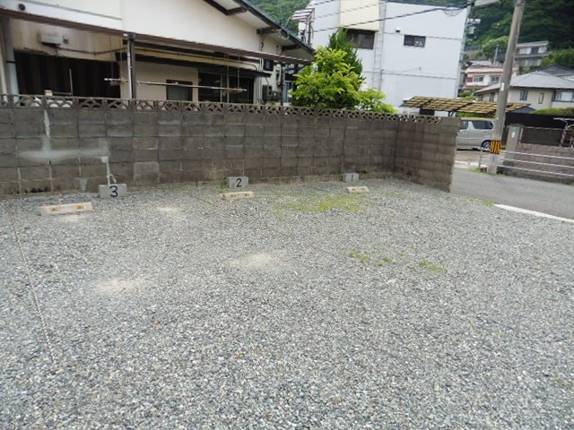 彦島福浦町2丁目月極駐車場の駐車場